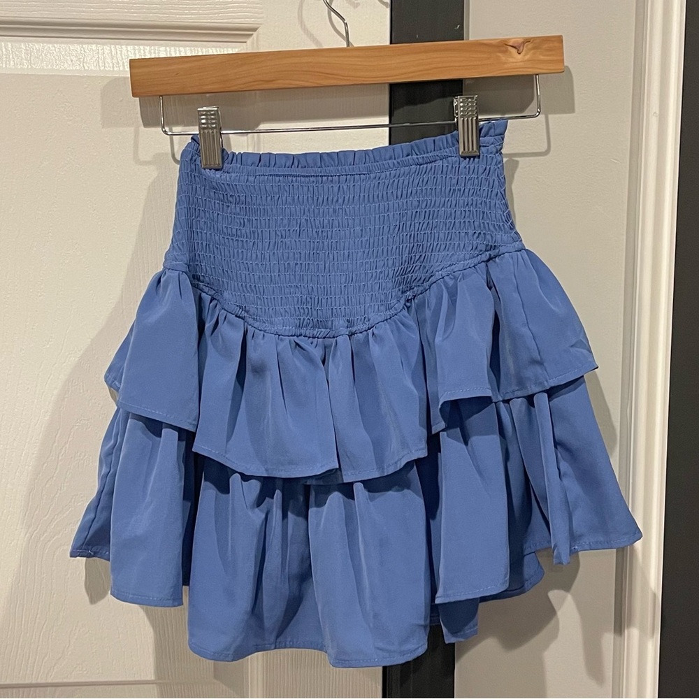 Blue flowy skirt